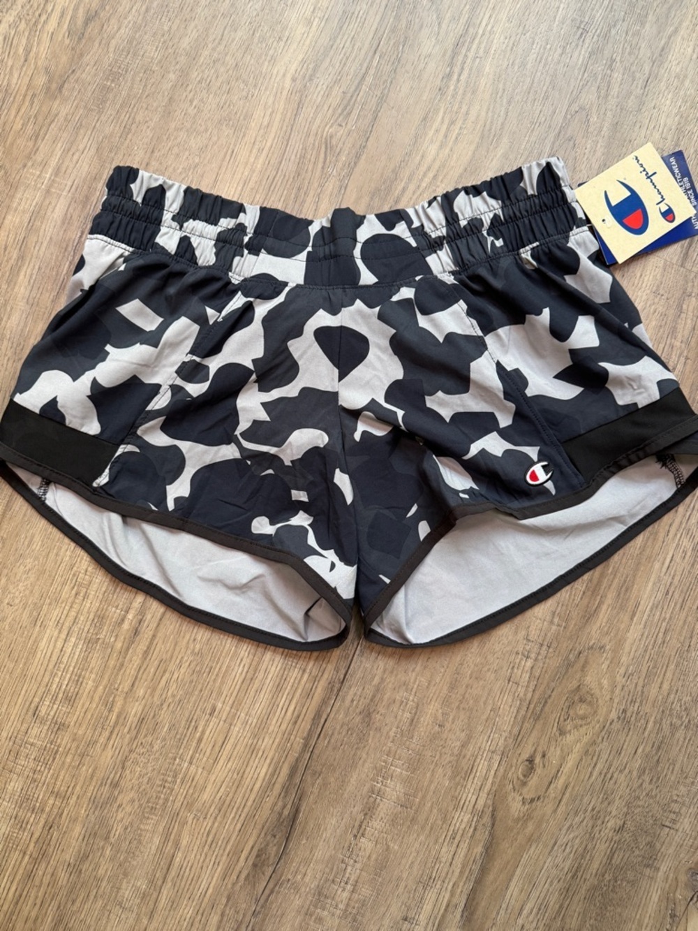 Champion 4 Inch Sport Woven Shorts Flecktarn Camo NWT Small